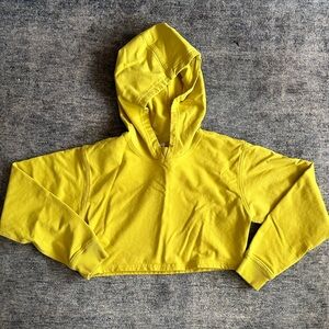 Lululemon cropped hoodie